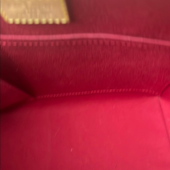 Louis Vuitton Vernis Red Embossed Bellevue Patent Leather Tote Bag - Picture 11 of 15